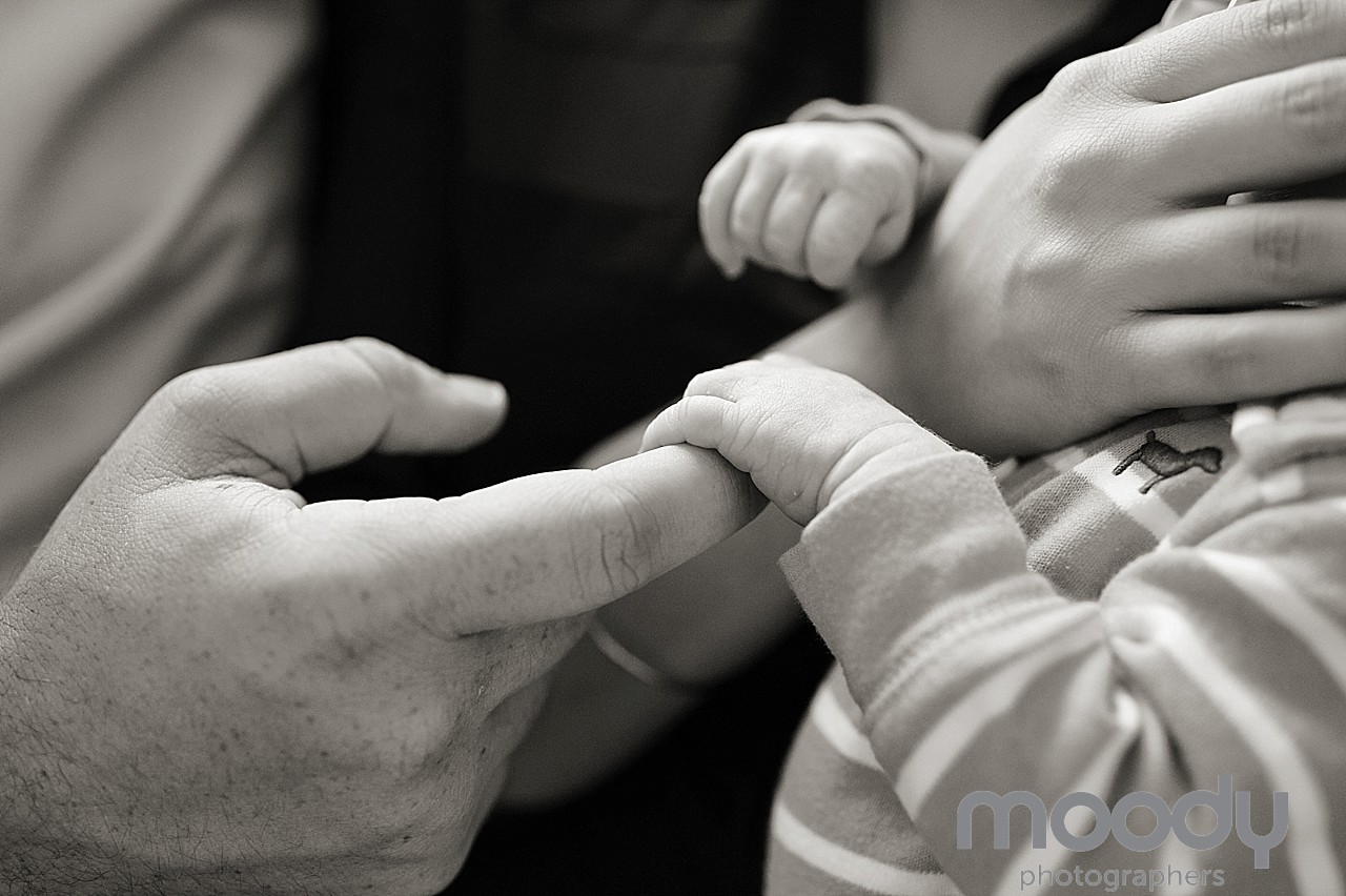 professional baby photos | Moody Photographers